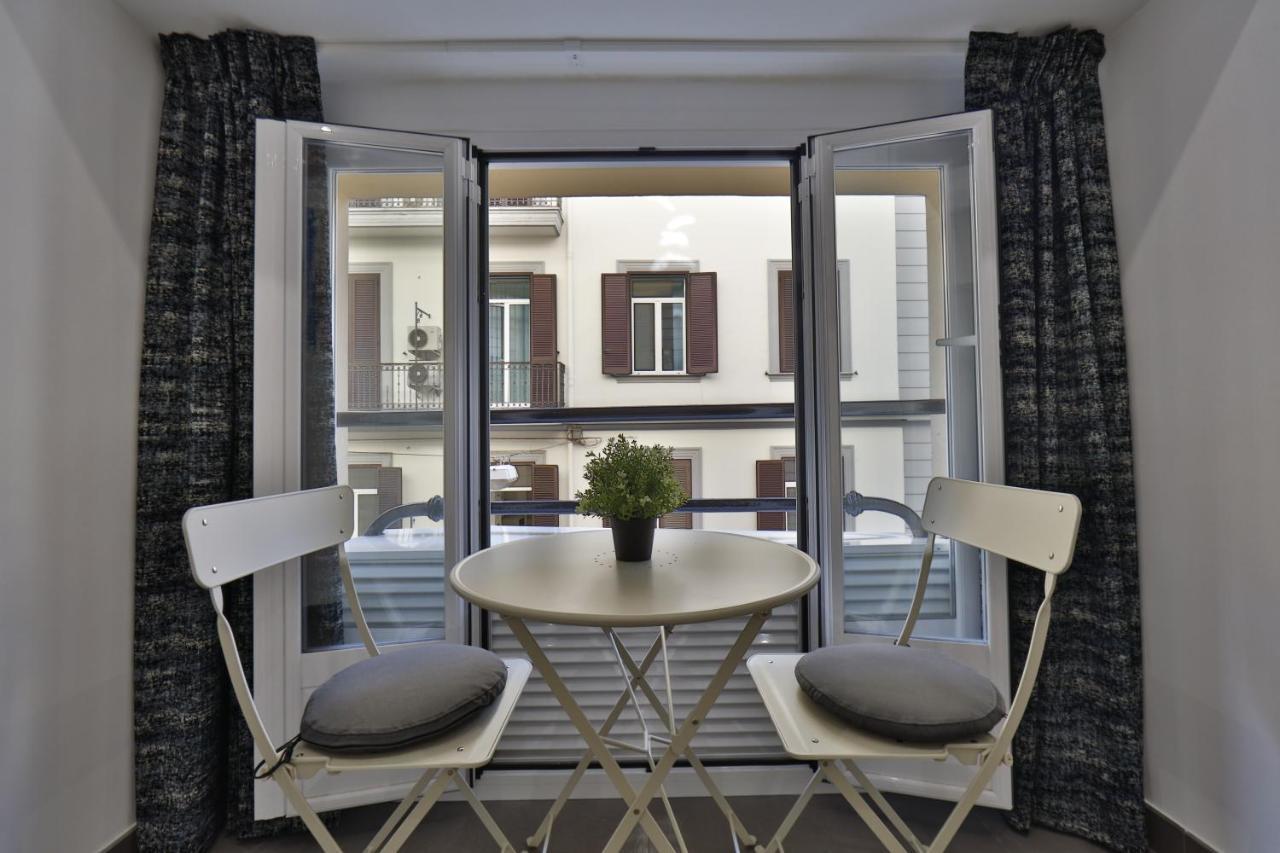 Residenza Napoli Centrale エクステリア 写真