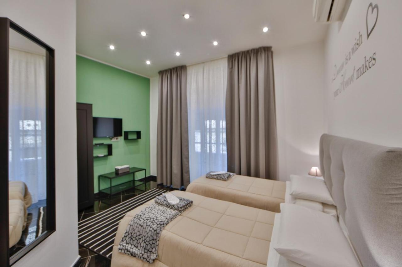 Residenza Napoli Centrale エクステリア 写真